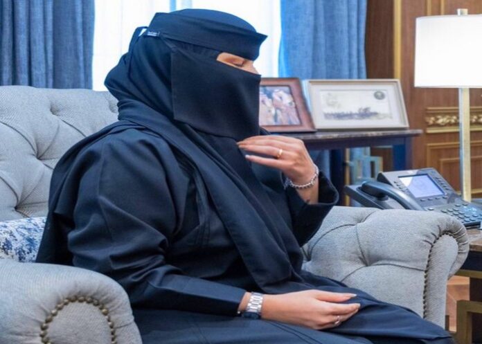 بنات مطلقات غنيات سيدات أعمال للزواج بالصور بنات مطلقات غنيات سيدات أعمال للزواج بالصور
